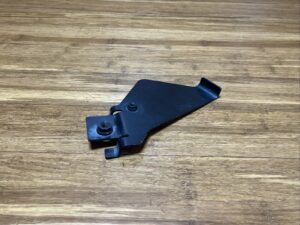2017-2023 Rolls Royce Dawn RR6 Underbody Body Center Support Bracket 7483266 OEM