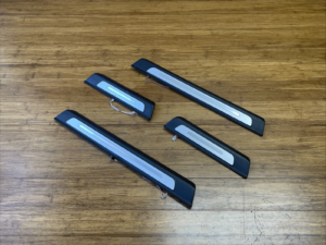 2017-2026 Audi Q7 4M Front & Rear Illuminated Sill Scuff Plate Set Of 4 OEM NOTE