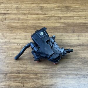 2018-2024 Mercedes C63 W205 4.0L RWD Engine Oil Separator Left Side OEM *NOTE*