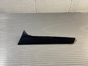 2018-2025 Audi SQ5 Q5 FY Trunk Lid Rear Window Left Trim Black OEM *NOTE*
