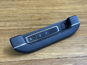 2018-2025 Mercedes S450 W222 Rear Right Roof Grab Grip Handle OEM *NOTE*