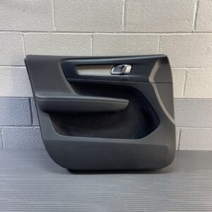 2019-2025 Volvo XC40 T4 Front Left Interior Door Trim Panel Black OEM *NOTE*