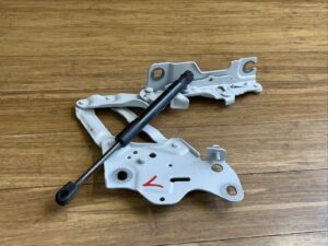 2019-2026 BMW X7 G07 Front Left Hood Hinge Bonnet Actuator Support OEM