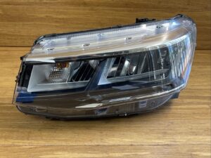 2022-2024 Volkswagen Taos Front Left Side Headlight Lamp OEM *NOTE*