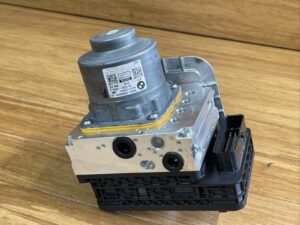 2023-2026 BMW X1 U11 AWD Anti-Lock Brake ABS Pump Control Module 5A8B0F0 OEM