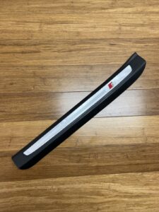 2007-2015 Audi Q7 4L Front Left Door Sill Plate Scuff Guard OEM 4L0853373F