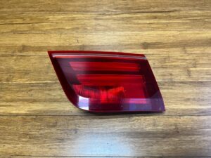 2011-2013 BMW X5 E70 Tail Light Inner Rear Right Side 63217227794 OEM *NOTE*
