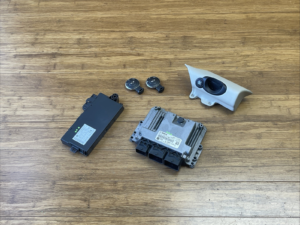 2011–2016 Mini Cooper Clubman R55 Engine Computer Ignition W/ key DME CAS OEM