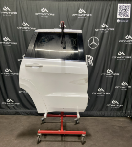 2011-2022 Jeep Grand Cherokee WK2 Rear Right Door Assembly White PW7 OEM *NOTE*
