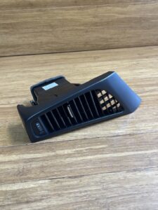 2014-2015 Audi R8 42 AC A/C Left Driver Dash Dashboard air Vent Grille OEM