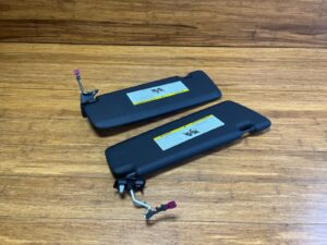 2014-2018 BMW X5 F15 Sun Visor Black w/ Mirror Front Right & Left Side OEM
