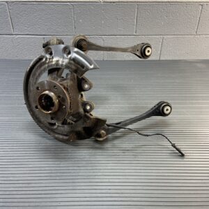 2014-2020 BMW i8 I12 AWD Rear Right Spindle Knuckle Hub W/ Arms 76K Miles OEM