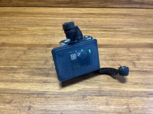 2014-2021 BMW 335i F30 ABS Pump Anti Lock Brake System w/ Bracket 6868319 OEM