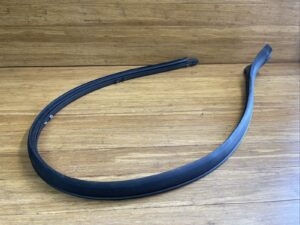 2015-2021 Mercedes S550 C217 Front Left Roof Weatherstrip Seal OEM *NOTE*