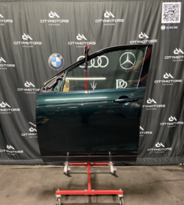 2015-2023 Land Rover Discovery Sport L550 Front Left Door Assembly OEM *NOTE*