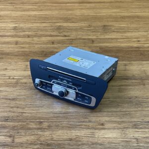 2016-2017 Audi Q3 8U Audio Radio GPS Navigation Multimedia CD Player OEM