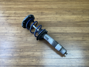 2016-2020 BMW M3 M4 F80 F82 Front Right Shok Strut Absorber Spring Assembly OEM