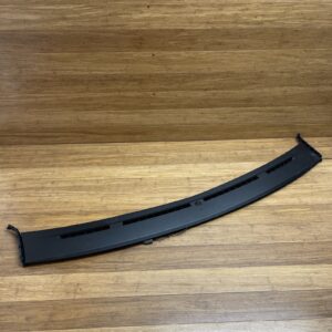 2017-2020 Maserati Levante Dash Panel Plate A/C Vent Grille Trim Cover OEM