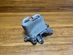 2017-2023 Audi R8 4S Left Side Engine Oil Cooler Housing 4S0117013A OEM