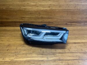 2018-2020 Audi Q5 SQ5 FY Headlight LED Lamp Front Right 80A941774J OEM *NOTE*