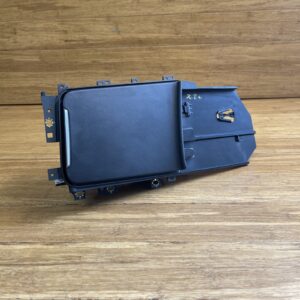 2018-2023 Audi R8 4S Front Center Console Storage Compartment OEM *NOTE*