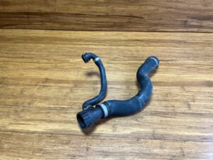 2019-2023 BMW X7 G07 3.0L Radiator Coolant Water Pump Lower Hose Tube Pipe OEM