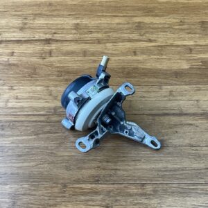 2019-2025 Audi A8L D5 3.0L Transmission Mount Bracket Right Side 4M0399152Q OEM