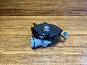 2019-2025 Mercedes AMG GT63S X290 Subwoofer Speaker Box Assembly Rear OEM *NOTE*