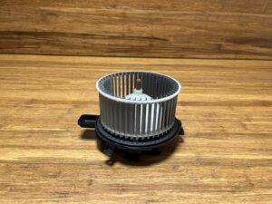 2019-2026 BMW X5M F95 Front HVAC A/C Heater Blower Motor 74K Miles 9490192 OEM