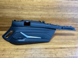 2020-2022 BMW X7 G07 Trunk Quarter Upper Trim Panel Right Side Black OEM *NOTE*