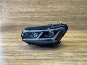 2020-2023 Volkswagen Atlas CA1 Headlight LED Front Left W/o Cornering OEM *NOTE*
