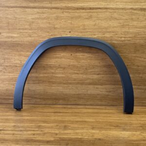 2020-2025 Volkswagen Atlas Wheel Arch Molding Trim Rear Right OEM *NOTE*