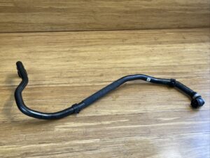 2021-2023 BMW X7 G07 3.0L Engine Radiator Coolant Hose Tube Pipe Line OEM