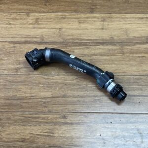 2022-2025 BMW I4 G26 Front Electric Coolant Pump Hose Line Pipe 8475679 OEM