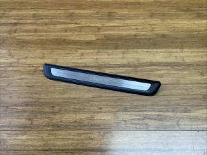 2022-2025 BMW I4 G26 Front Left or Right Door Sill Scuf Plate 9492984 OEM *NOTE*