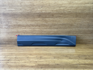 2022-2025 Volkswagen Taos CL1 Door Molding Front Right Lower Black OEM *NOTE*