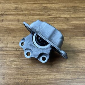 2022-2025 Volvo S60 2.0L Engine Motor Mount Left 31480549 26k Miles OEM