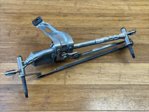 2023-2026 BMW X1 U11 Front Windshield Wiper Linkage Motor Module OEM 61619478831