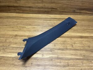 2023-2026 BMW X1 U11 Windshield Left A-Pillar Trim Cover Panel & air Vent OEM