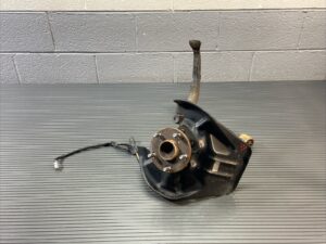 2002-2010 Lexus SC430 Z40 RWD Front Right Spindle Knuckle Hub 45K Miles OEM