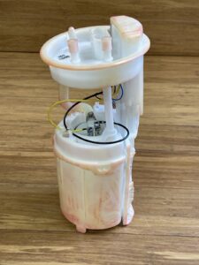2004-2008 Volkswagen Caddy Electrical Fuel Pump Module Assembly 2K0919051A OEM