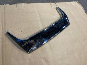 2005-2009 Volkswagen Jetta MK5 Front Grille Chrome Grill 1K5853651 OEM *NOTE*