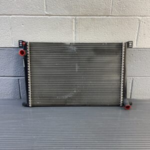 2007-2016 Mini Cooper R56 1.6L Engine Cooling Radiator 7535099 OEM *NOTE*