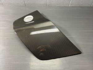 2008-2015 Audi R8 42 Rear Right Quarter Panel Carbon Fiber Trim OEM *NOTE*
