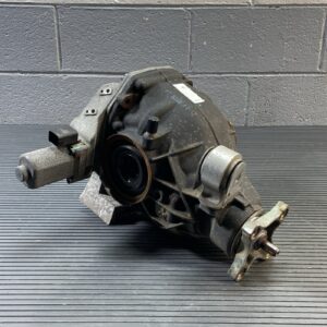 2008-2023 Mercedes C63 W205 Differential Rear Side 45K Miles OEM *NOTE*