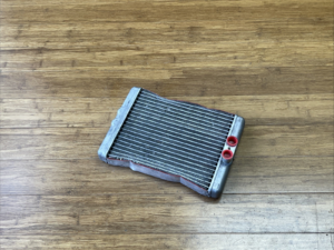 2009-2023 Rolls Royce Dawn RR6 Front Right Engine Oil Cooler 16k Mil *NOTE* OEM
