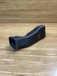 2011-2015 Audi R8 42 5.2L Rear Right Passenger Air Intake Hose Duct Tube