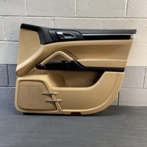 2011-2018 Porsche Cayenne 92A Interior Door Panel Front Right Beige OEM *NOTE*