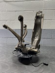 2013-2021 Mercedes S550 W222 Rear Right Spindle Hub Axle Support 73k OEM