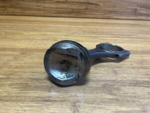 2014-2019 Audi Q7 4M 3.0L Engine Front Right Piston Connecting Rod 76K Miles OEM